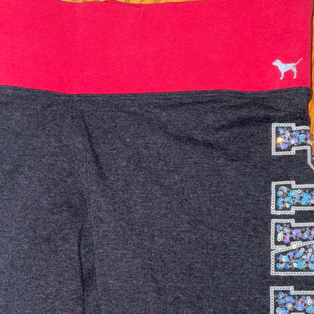 PINK Victoria’s Secret Yoga Leggings Black Sequins Logo Activewear Gym Pants L - Picture 7 of 9